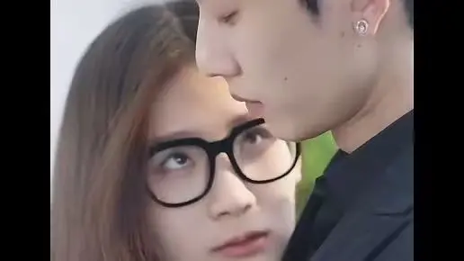 《萌宝助攻》：周少宠妻甜蜜来袭，萌宝神助攻妈咪飒翻全场！